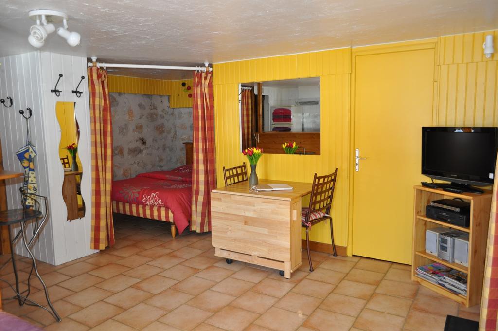 Cabane Des Guernazelles Valderoure Værelse billede